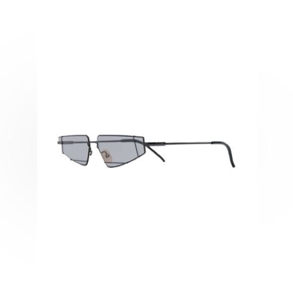 FENDI 61MM FUTURISTIC TRIANGLE WIRE FRAME SUNGLASSES IN BLACK